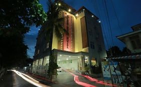 Golden Dream Hotel